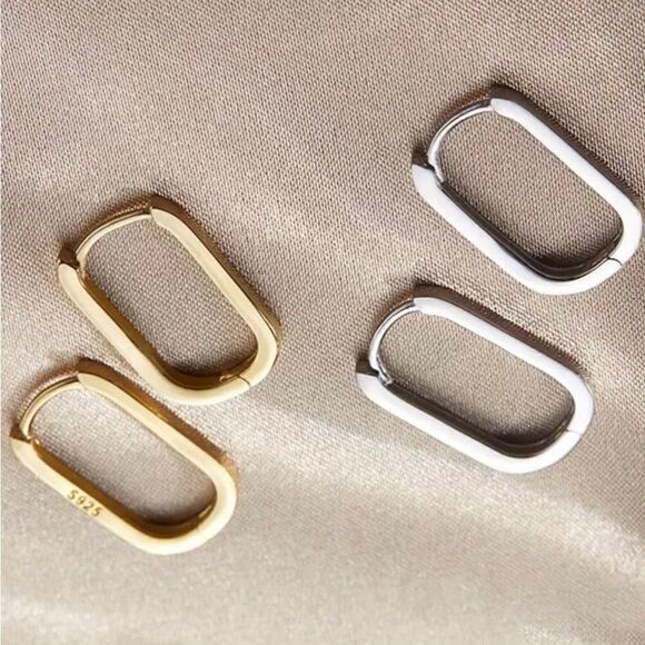 B176 BEAUTIFUL MINIMALIST STERLING SILVER RECTANGLE HOOP EARRINGS - Picture 1 of 7